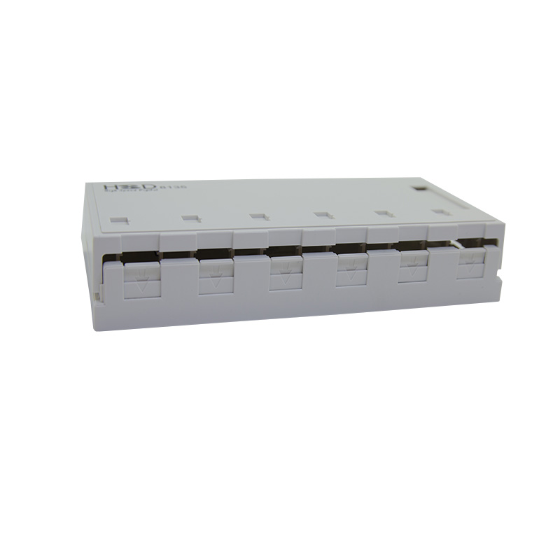 HSD - Boite de connexion 6 ports avec volet