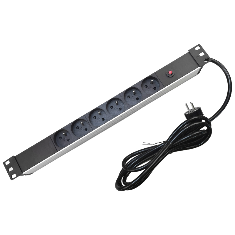 UPTEC - PDU 19" 1U multiprises 6 prises 2P+T Fusible