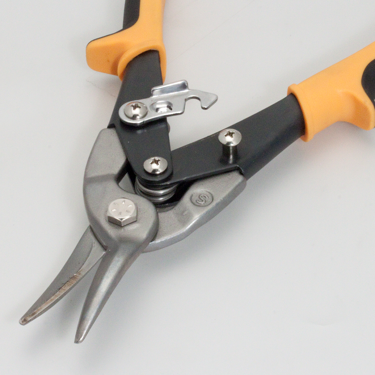 BCT : Cisaille à feuillard